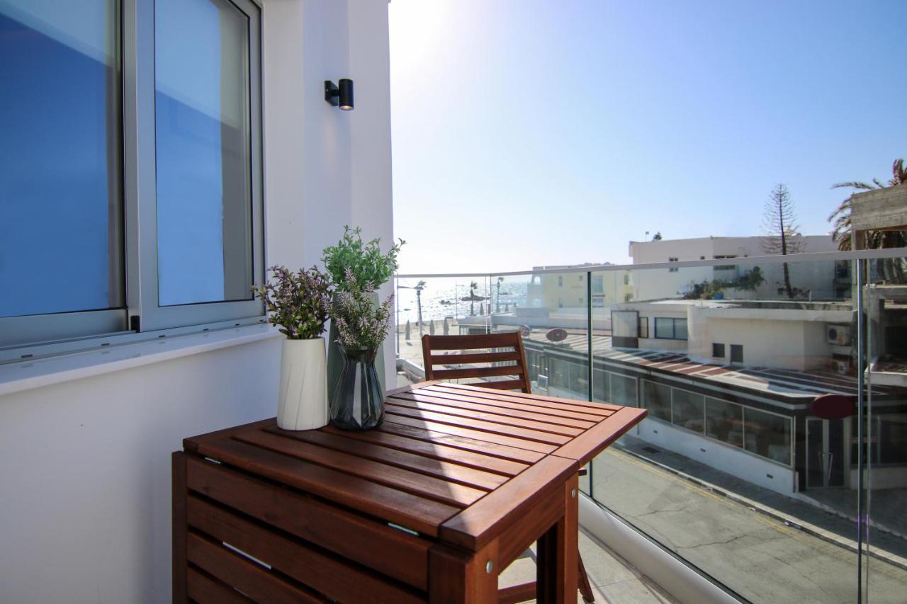 Phaedrus Living: Seaside Luxury Flat Lighthouse 69 Apartment Paphos Exterior photo